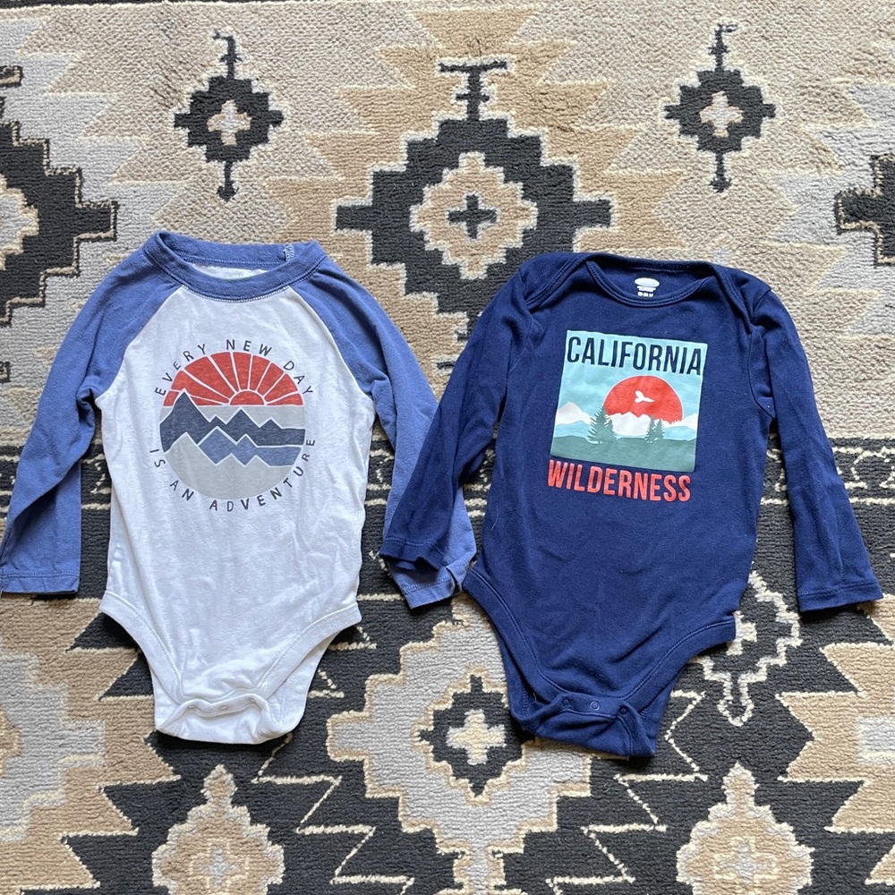 Old Navy Outdoor Adventure Raglan Long Sleeve